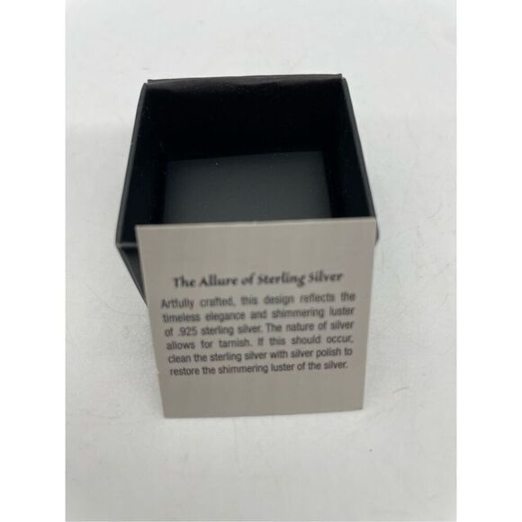 New Avon Purple Peace Sterling Silver CZ Ring Size 6  Collectors or Gift Idea - Picture 5 of 14